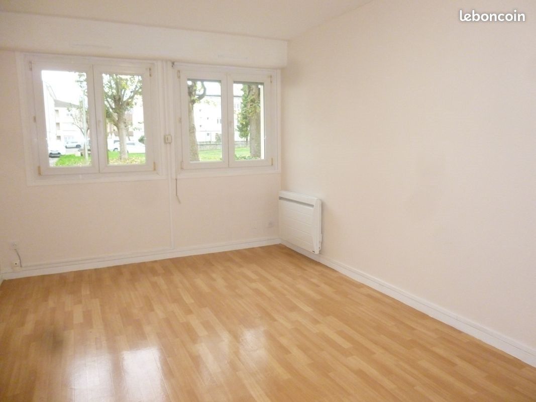 Appartement à louer, 51m², Ay