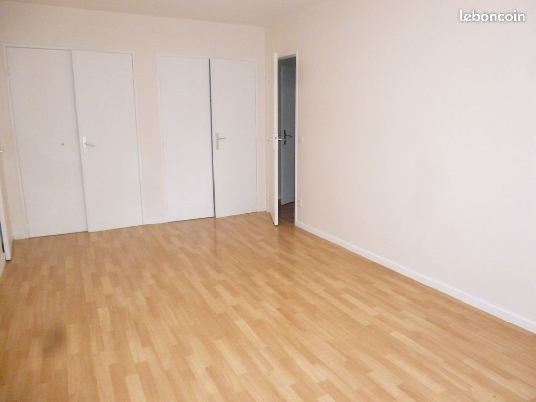 Appartement à louer, 51m², Ay