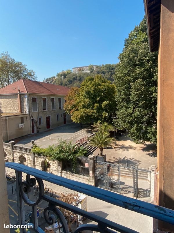 Appartement à louer, 21m², Grenoble