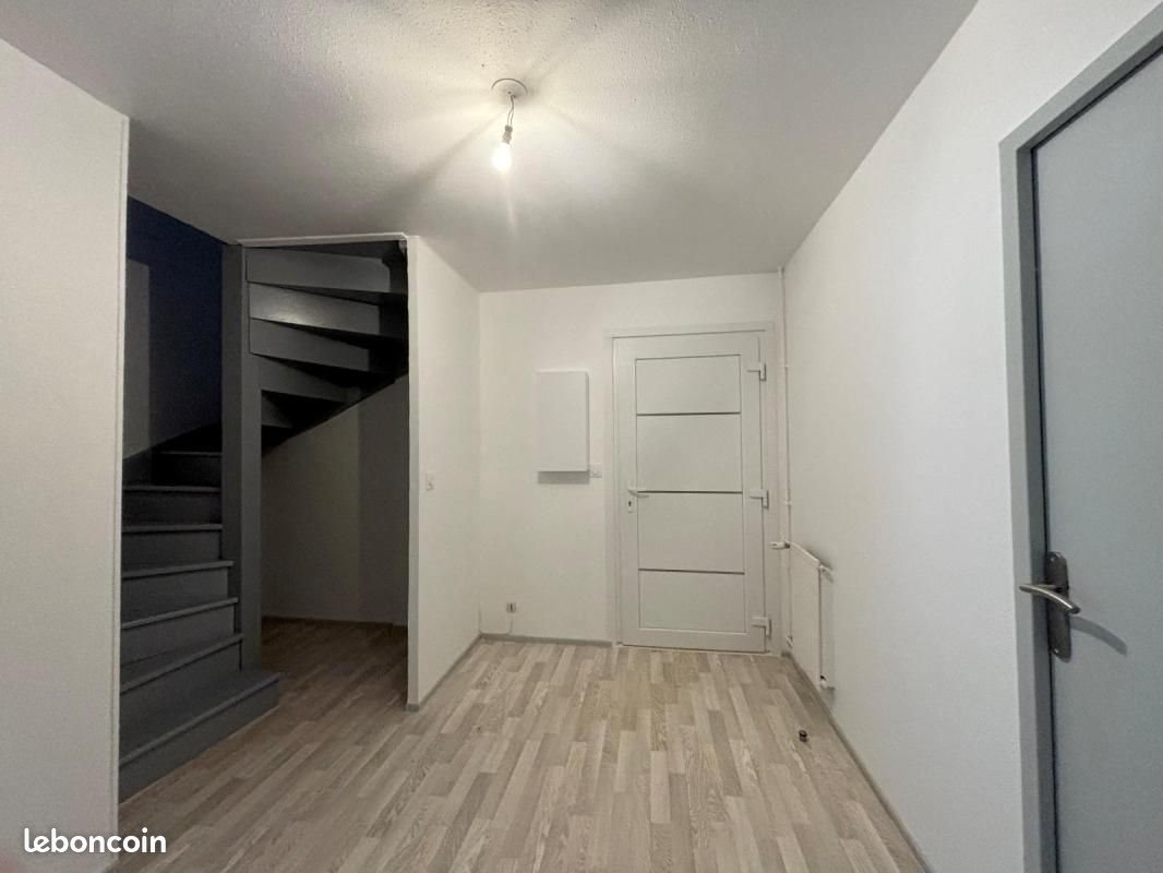 Appartement à louer, 82m², Valentigney