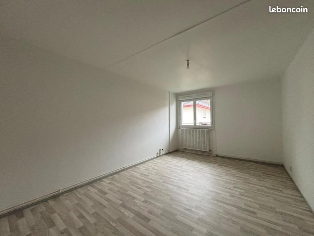 Appartement à louer, 82m², Valentigney