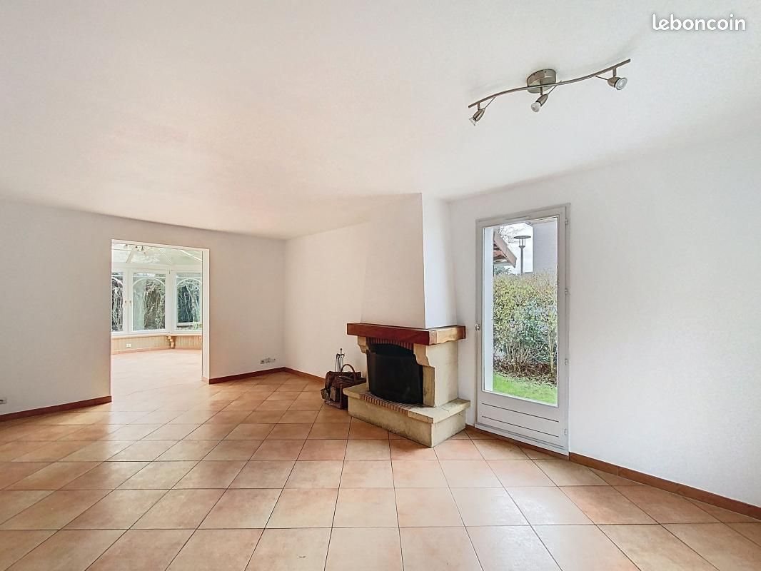 Maison à louer, 116m², Montigny-le-Bretonneux