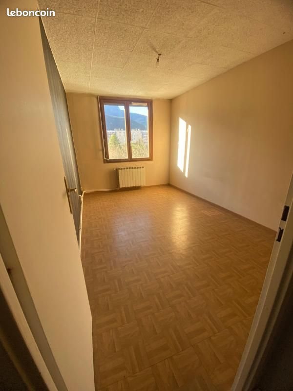 Appartement à louer, 77m², Echirolles