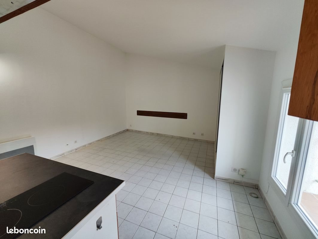 Appartement à louer, 35m², Mérindol
