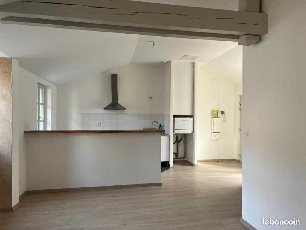 Appartement à louer, 40m², Villefranche-de-Rouergue
