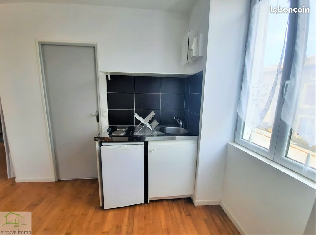 Appartement à louer, 29m², Lusignan