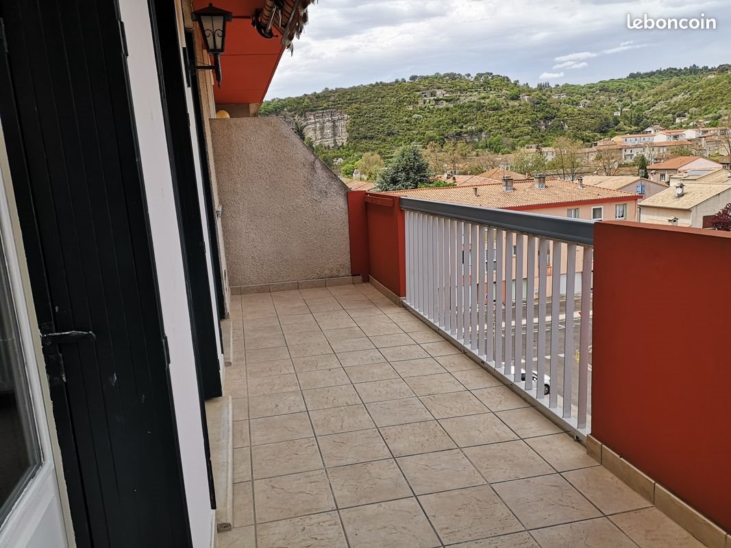 Appartement à louer, 77m², Bédarieux