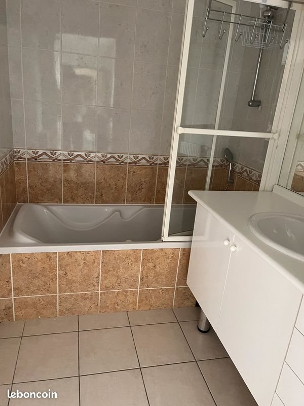 Appartement à louer, 78m², Talant