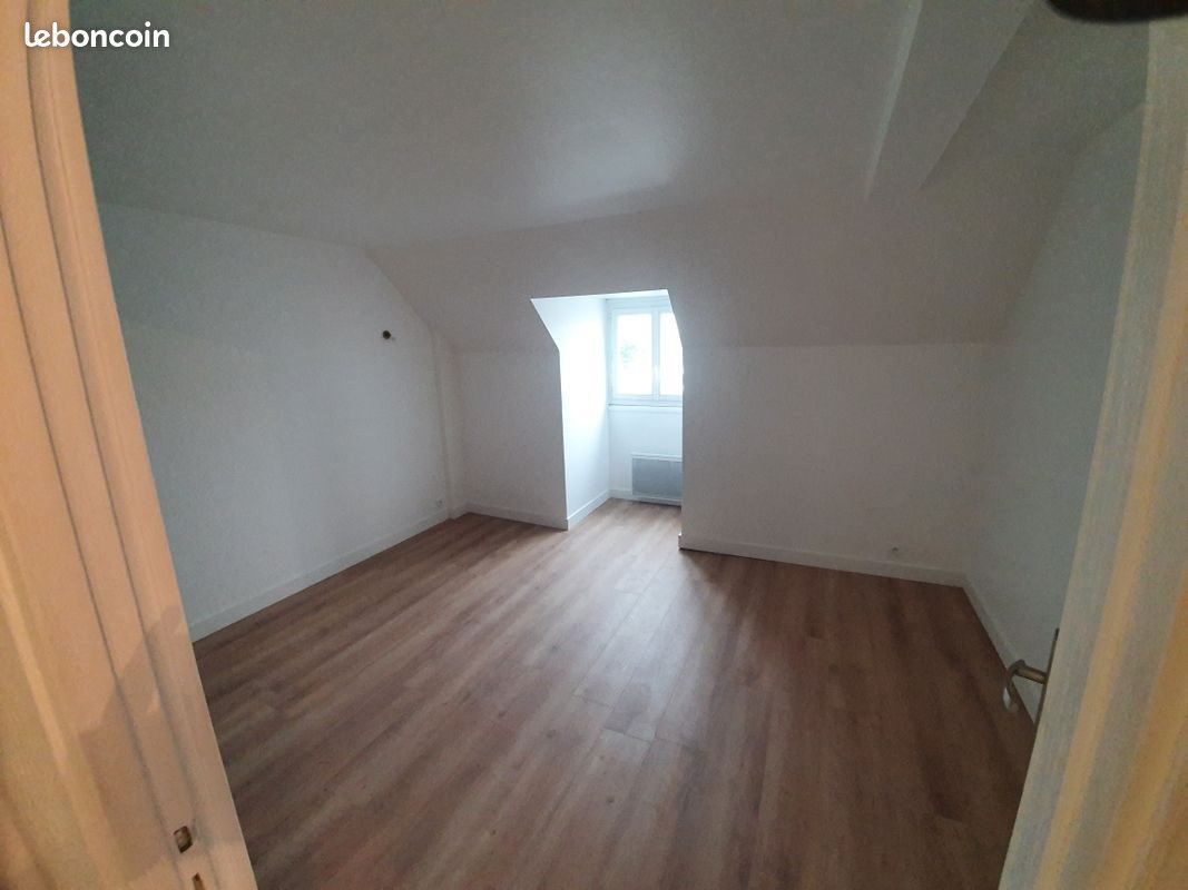 Appartement à louer, 66m², Grandcamp-Maisy
