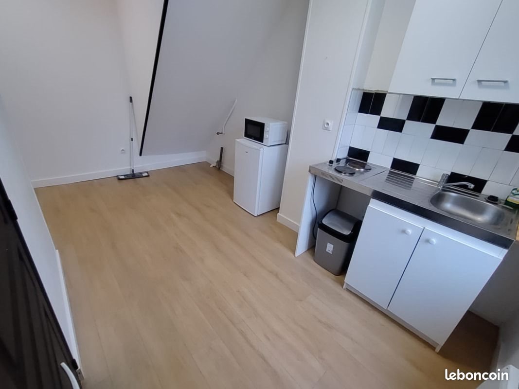 Appartement à louer, 25m², Lille