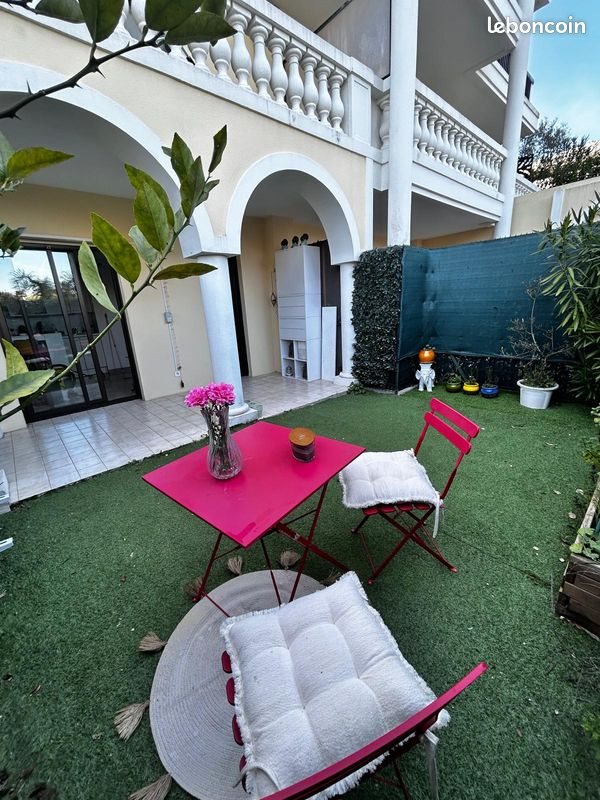 Appartement à louer, 22m², Mandelieu-la-Napoule