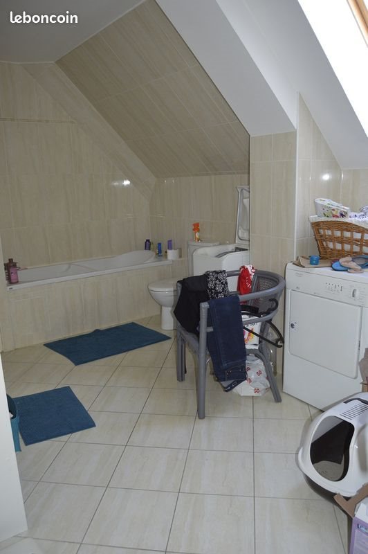 Appartement à louer, 105m², Bû