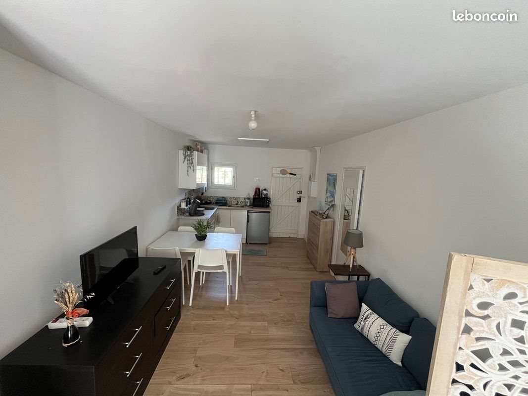 Appartement à louer, 27m², Carqueiranne