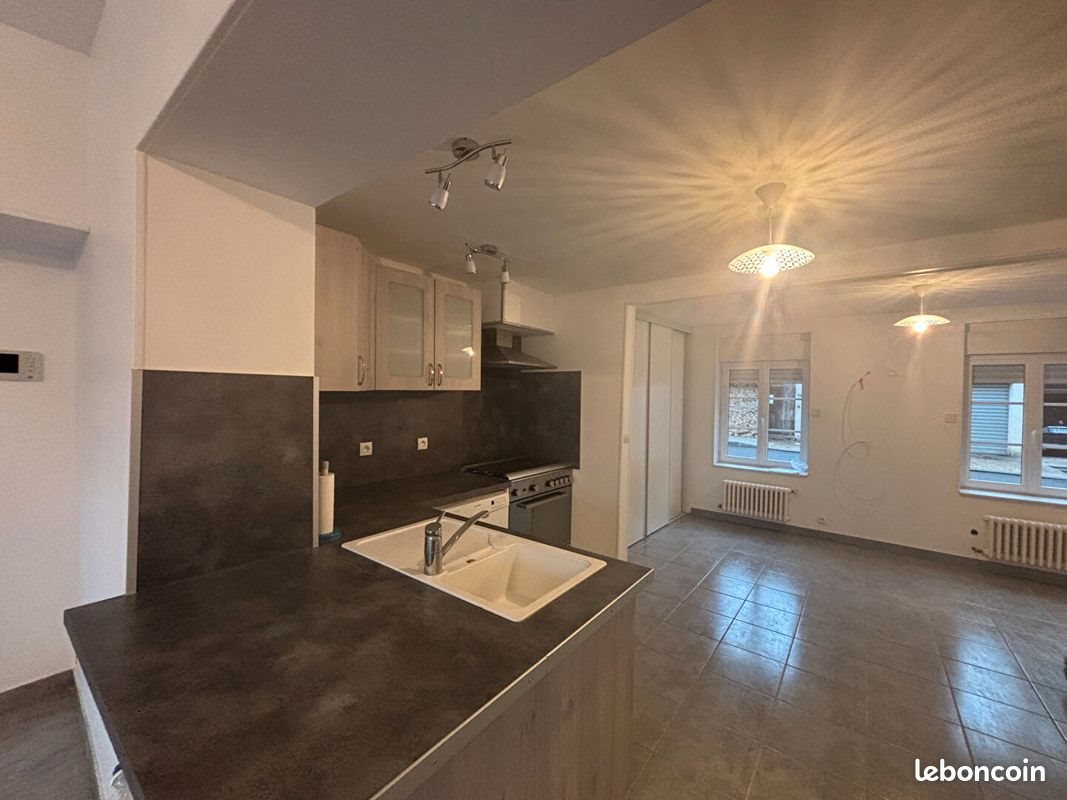 Maison à louer, 137m², Bernay