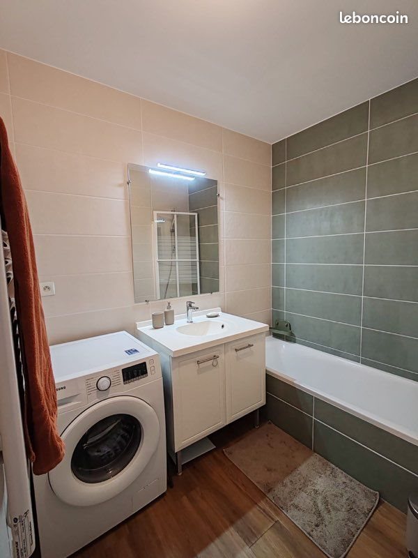 Appartement à vendre, 69m², Saint-Laurent-d'Agny