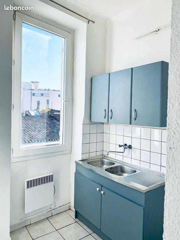 Appartement à louer, 30m², Marseille 3ème