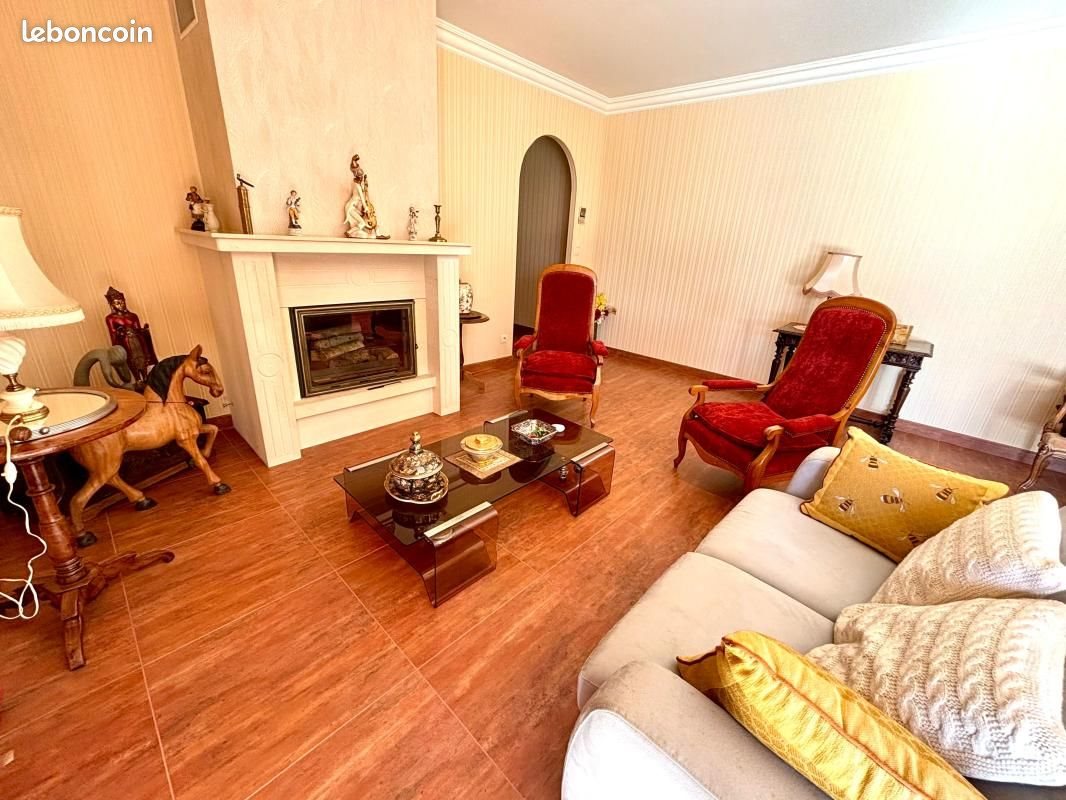 Maison à vendre, 237m², Idron