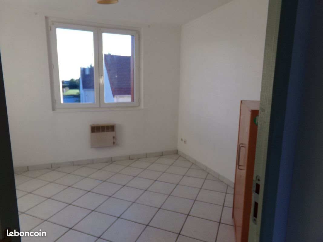 Appartement à louer, 27m², Leudeville