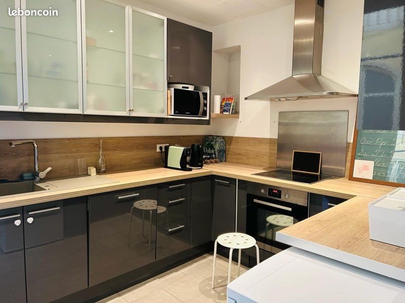 Appartement à louer, 74m², Nice