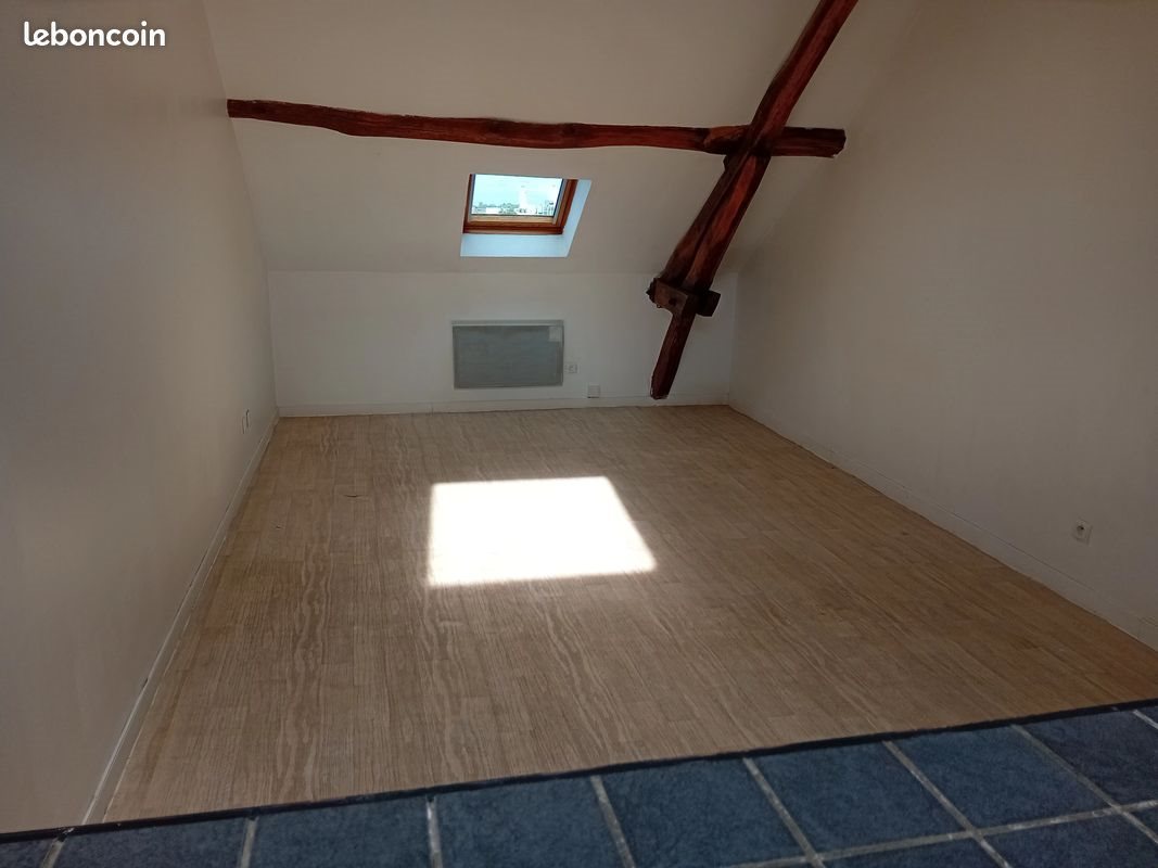Appartement à louer, 65m², Commentry