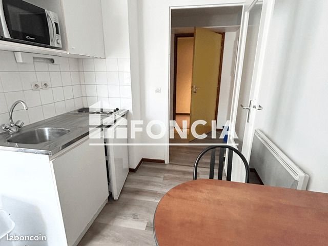 Appartement à louer, 19m², Saint-Etienne