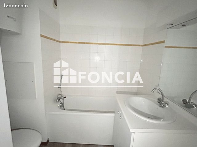 Appartement à louer, 19m², Saint-Etienne