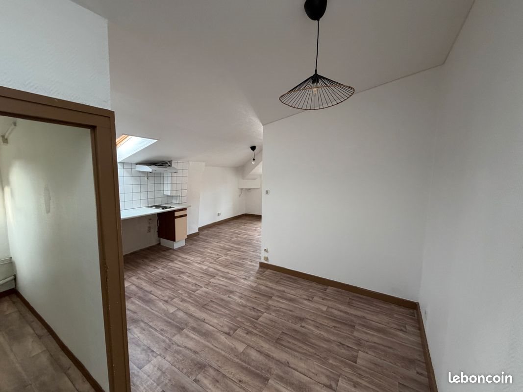 Appartement à louer, 34m², Vic-le-Comte