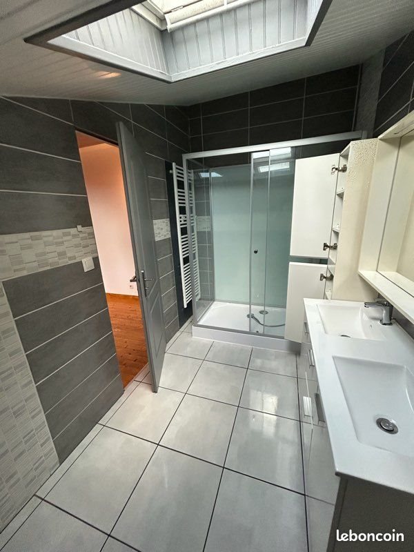 Appartement à louer, 50m², Pont-l'Abbé-d'Arnoult