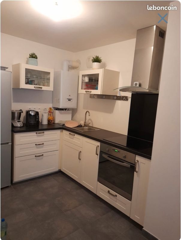 Appartement à louer, 47m², Vénissieux