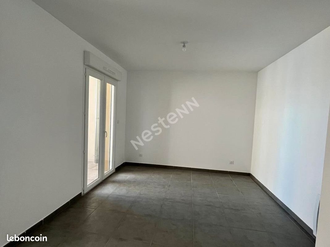 Appartement à louer, 37m², Meyreuil