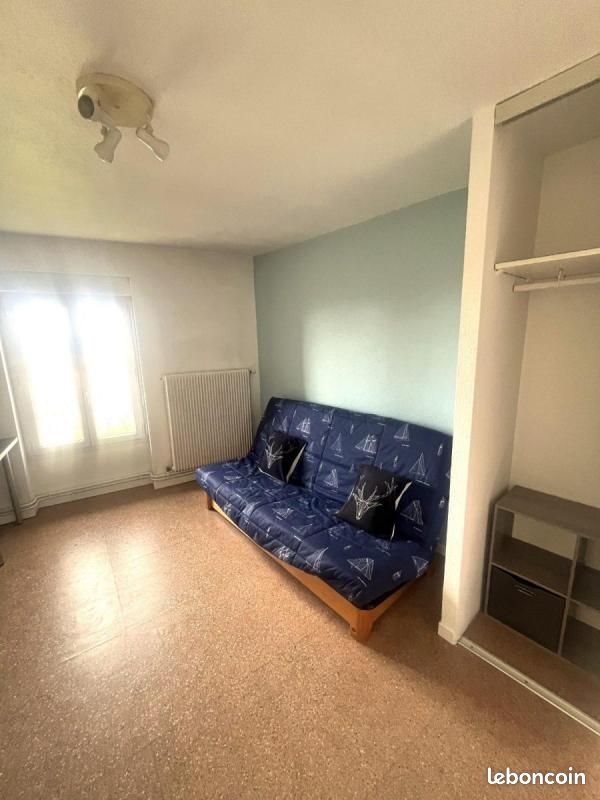 Appartement à louer, 21m², Saint-Etienne