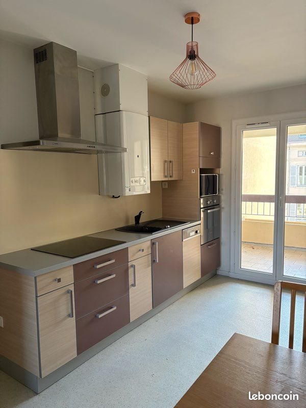 Appartement à louer, 72m², Louhans