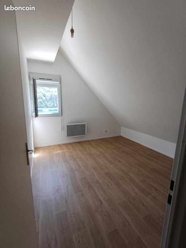 Appartement à louer, 86m², Allemond