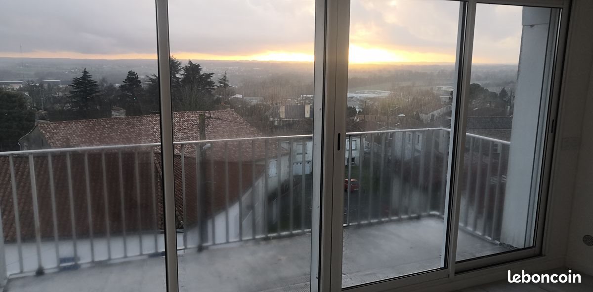 Appartement à louer, 105m², La Châtaigneraie