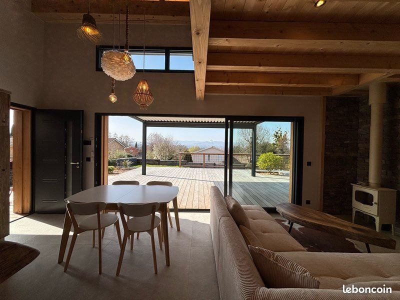 Maison à louer, 90m², Fareins