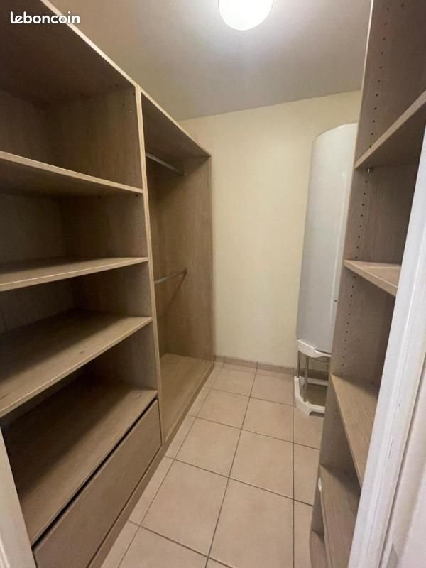 Appartement à louer, 68m², Fontaines-Saint-Martin