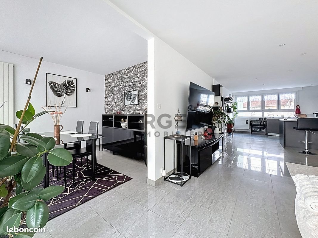 Appartement à vendre, 79m², Charleville-Mézières