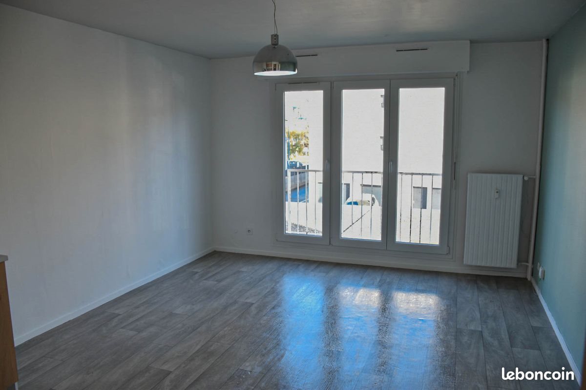 Appartement à louer, 27m², Metz