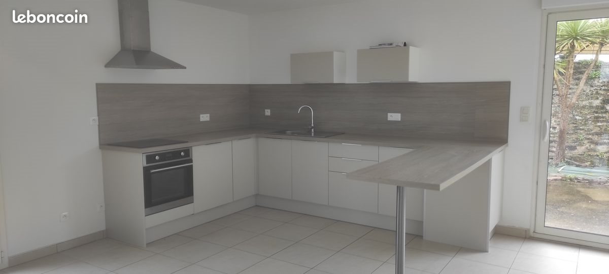 Maison à louer, 90m², Saint-Jean-la-Poterie