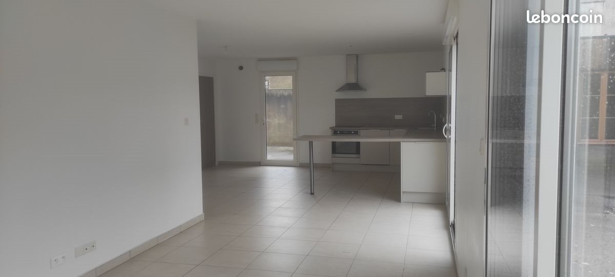 Maison à louer, 90m², Saint-Jean-la-Poterie