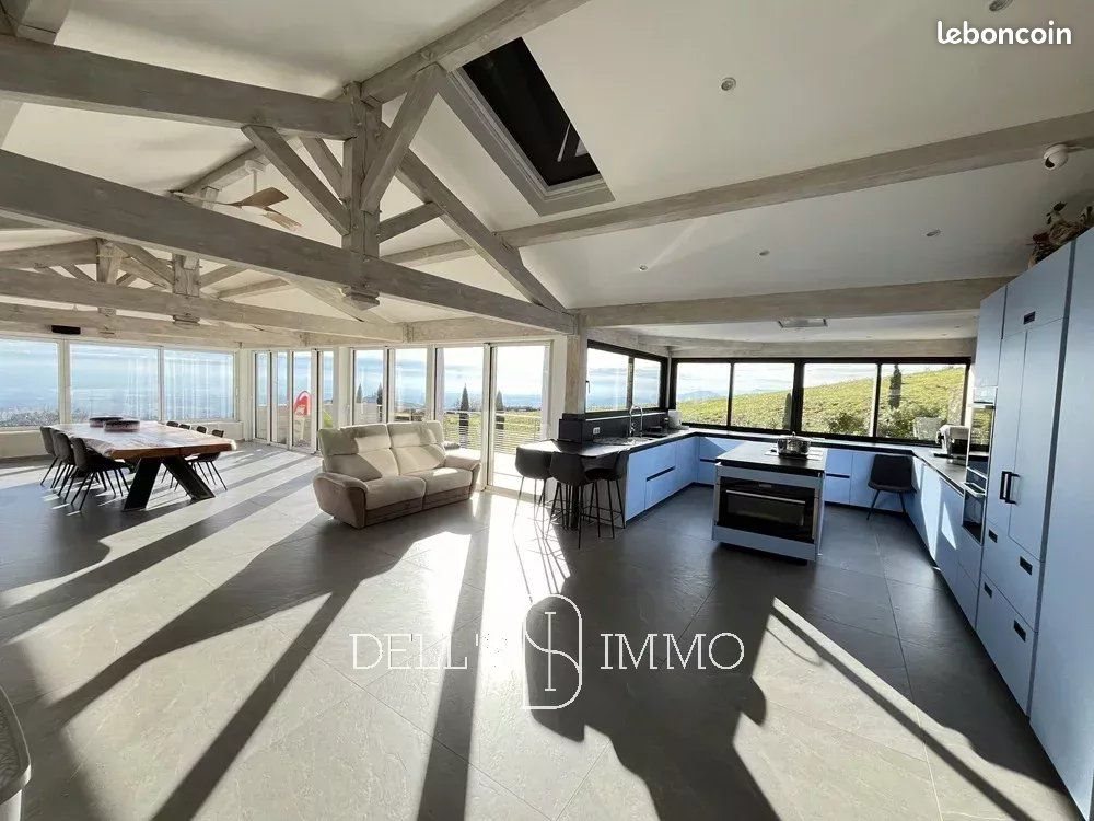 Appartement à vendre, 393m², Fleurie