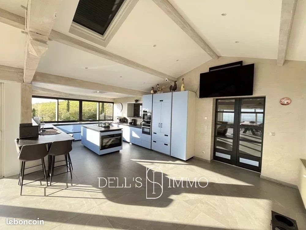 Appartement à vendre, 393m², Fleurie