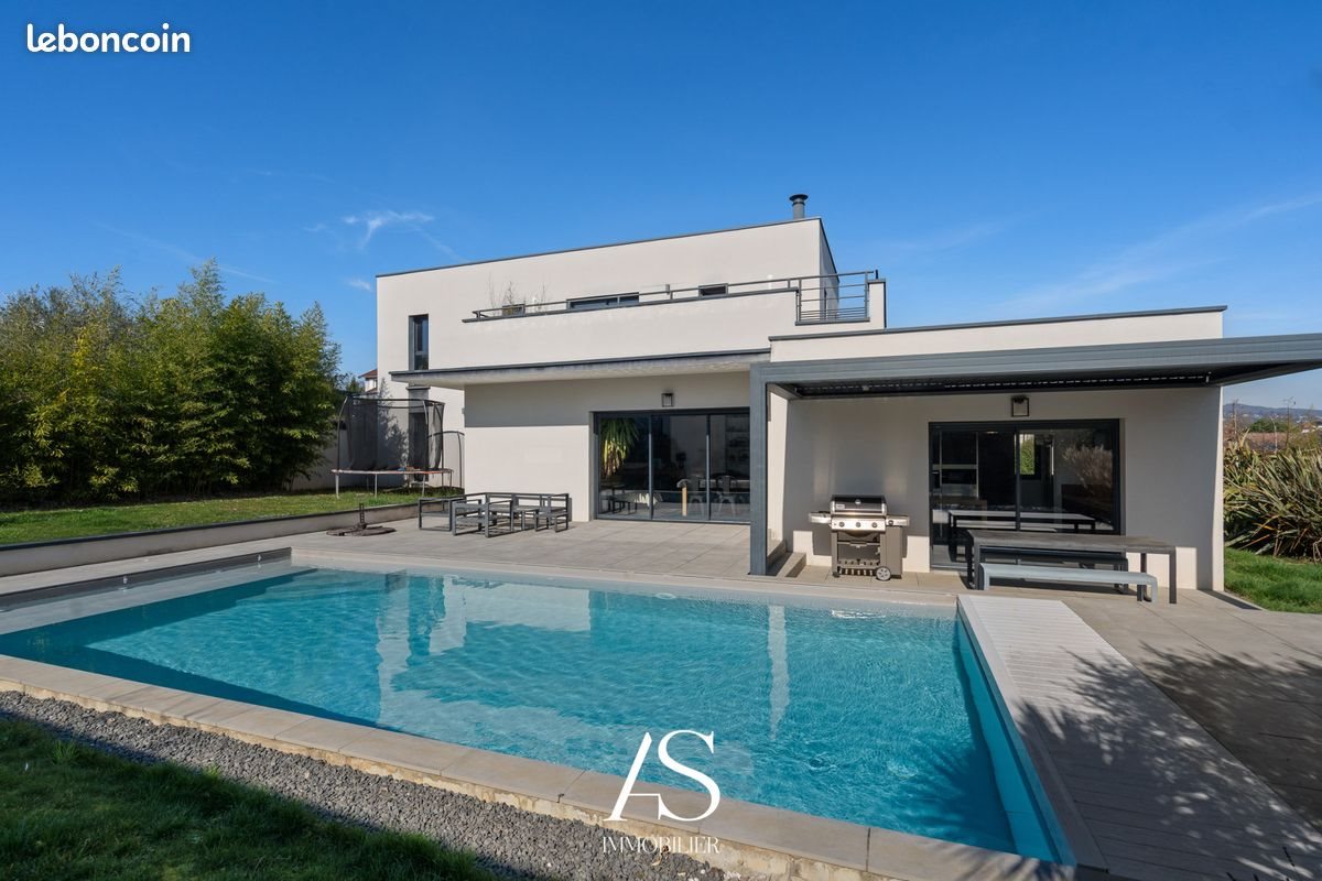 Maison à vendre, 226m², Ecully