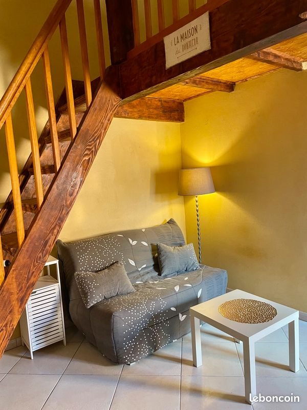 Appartement à louer, 28m², Aubenas