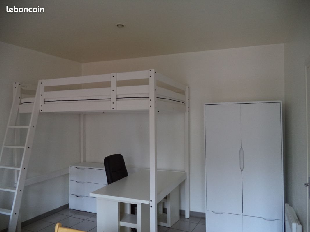 Appartement à louer, 26m², Saint-Etienne