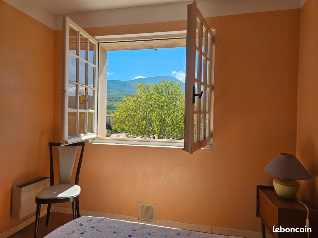 Appartement à louer, 80m², Les Salles-sur-Verdon