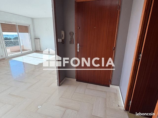 Appartement à louer, 82m², Bandol