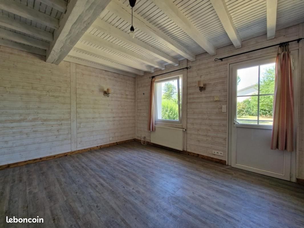 Maison à louer, 100m², Voeuil-et-Giget