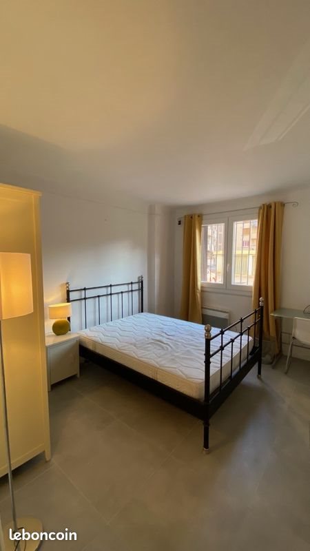 Appartement à louer, 40m², Marseille 4ème
