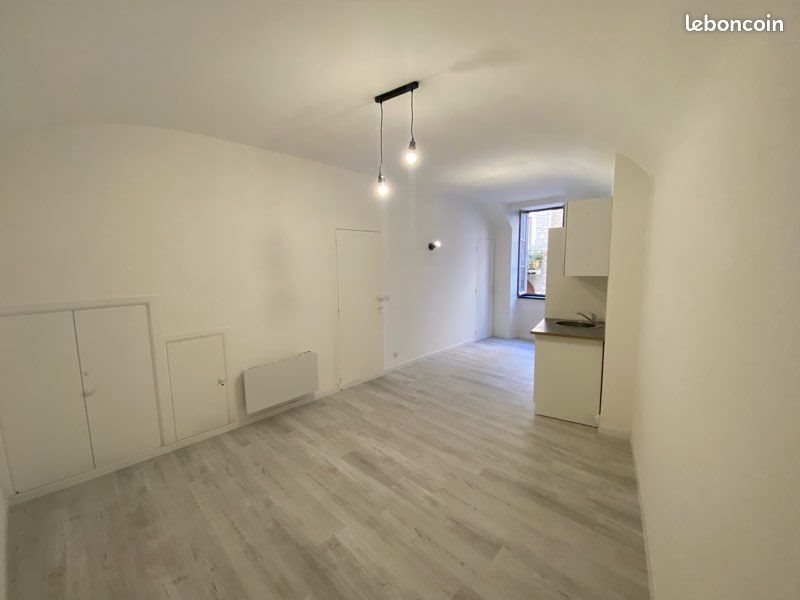 Appartement à louer, 25m², Saint-Ambroix